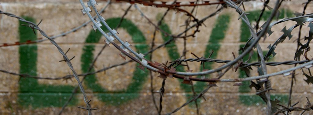 tallinn-prison-love-barbwire